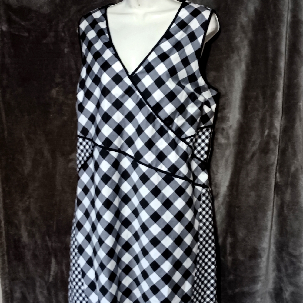 Womens Career/Casual Dress